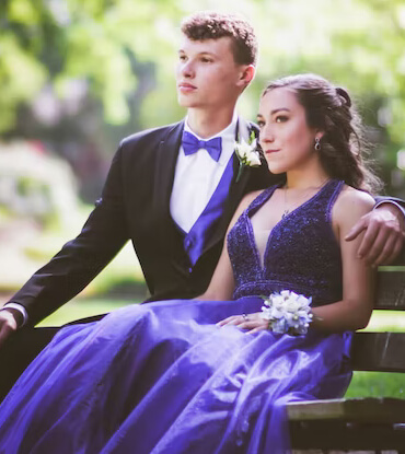 A couple going to a prom party